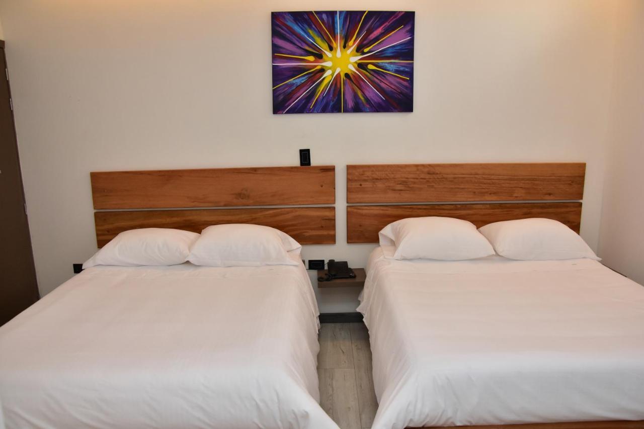 Hotel Válcon Santa Rosa de Cabal Esterno foto